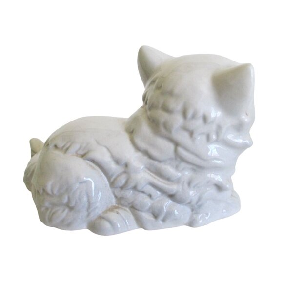 Goebel Persian Cat Kitten Porcelain Vintage Figurine -  Cat Lady Person Lover - Picture 4 of 6